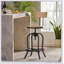 Tabouret de bar pivotant avec bois de sapin, siège en similicuir capitonné à losanges et hauteur réglable pour plus de confort et de style