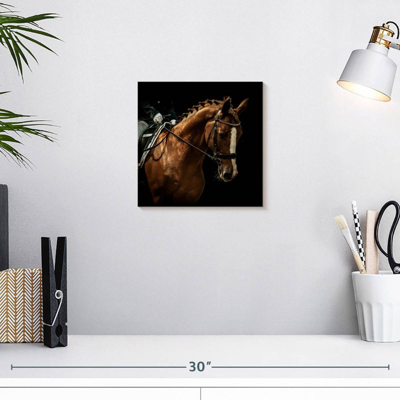 Cheval châtaignier Brampt, H 10 po x l 10 po
