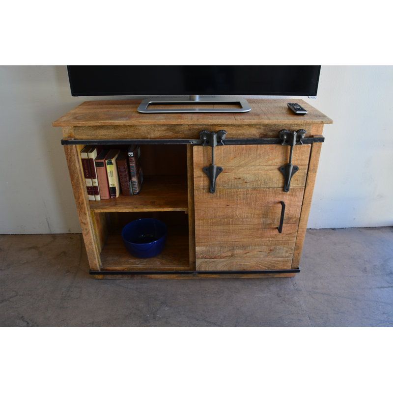 Patricia 45'' Sideboard
