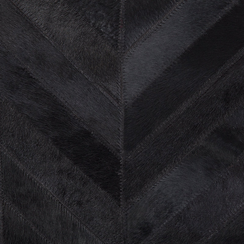 Hantsport Rectangle Chevron Cowhide Hand Woven Area Rug, 140cm W x 200cm L