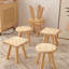 Tabouret en bois massif avec motif à pois 3D ludique, petit repose-pieds rond en bois, support pour plante, marchepied pour tout-petit