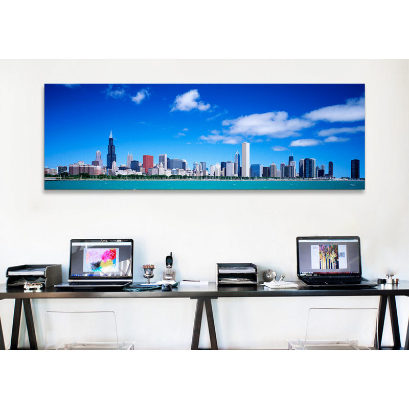 «Skyline Chicago, Illinois», reproduction de photo sur toile, H 16 po x l 48 po x P 1,5 po, Toile avec cadre noir
