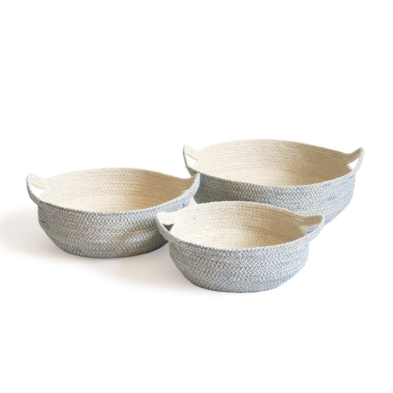 Rosecliff Heights AMARI Jute / Sisal Decorative Basket, Blue