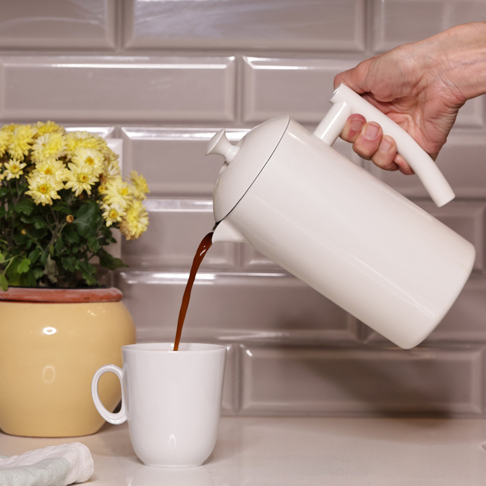 Frieling 34oz French Press Coffee Maker, Snow White