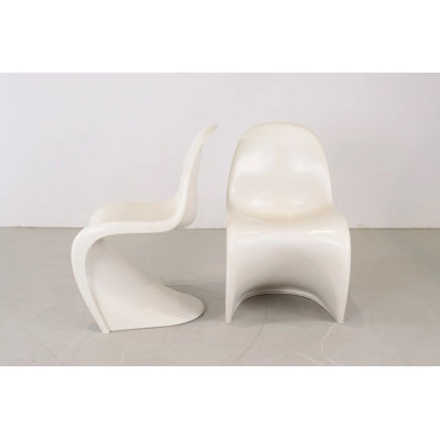 Chaise Cannus