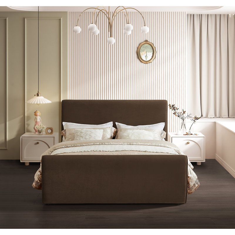 Lit plateforme tapissier Sloan Sadete, Velours brun, Très grand