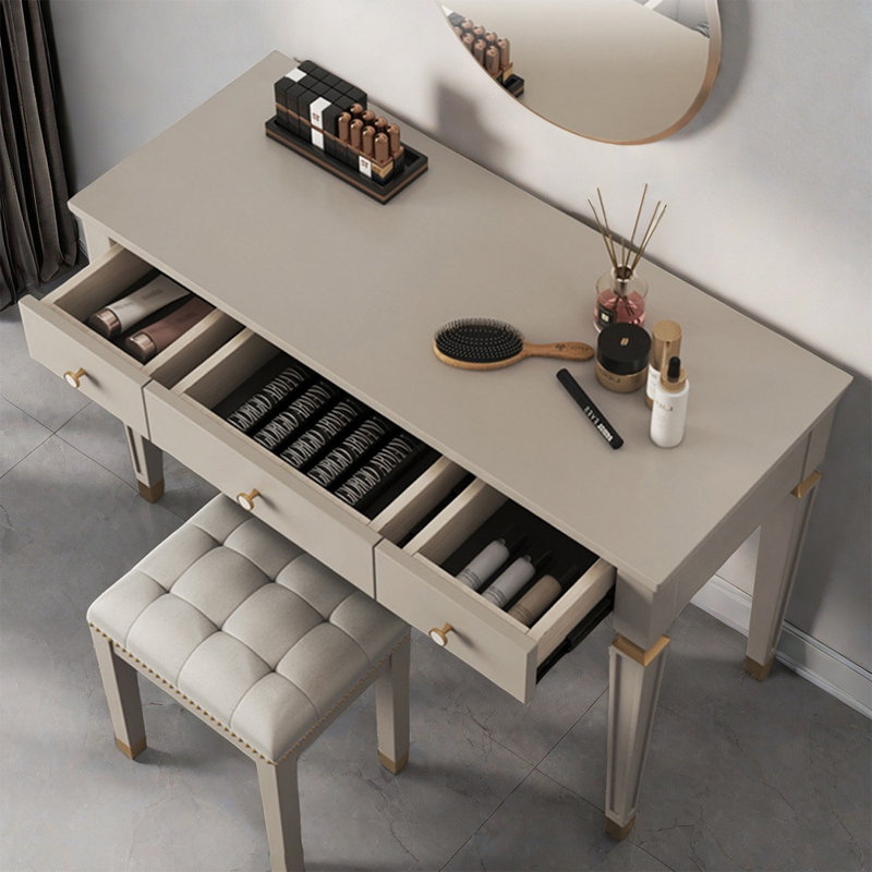 Laguerre Vanity