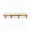 Chaise longue d'extérieur en bois avec coussin