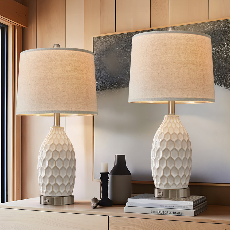 Lampe en céramique 23,5 po moderne, USB, salon, chambre à coucher et bureau (ampoule incluse)