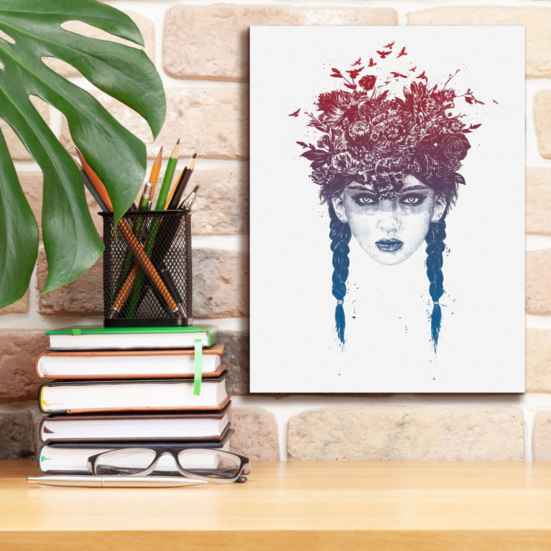 «Summer Queen 2» par Balazs Solti, art mural sur toile, H 16 po x l 12 po x P 0,75 po