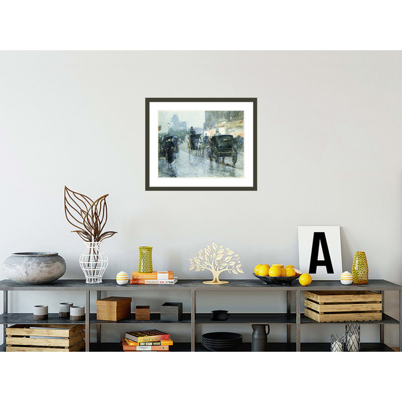 «Horse Drawn Cabs at Evening New York» par Childe Hassam - impression giclée encadrée, H 23,5 po x l 28,27 po