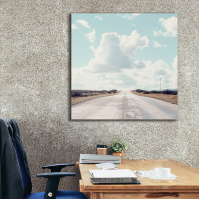  «The Road Home» par Decent Exposures, art mural sur toile, 37 po x 37 po