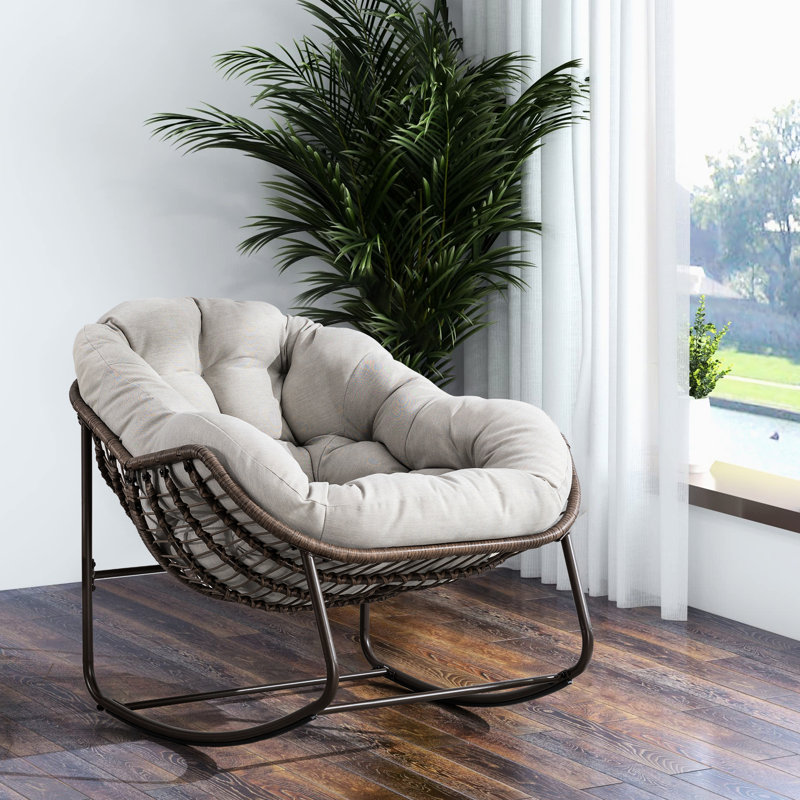 Chaise berçante pour espaces de vie extérieurs - Beige, salon spacieux