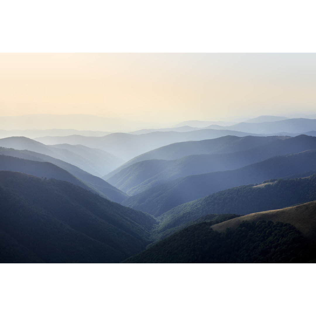 Berglandschaft von Misha Kaminsky - Leinwanddrucke