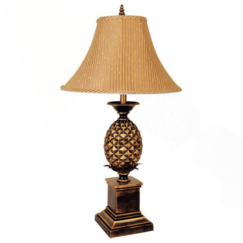 Lampe de table 32 po en métal avec finition or antique, design ananas