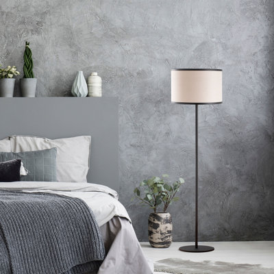 Lampe sur pied traditionnelle 55 po Irwinn