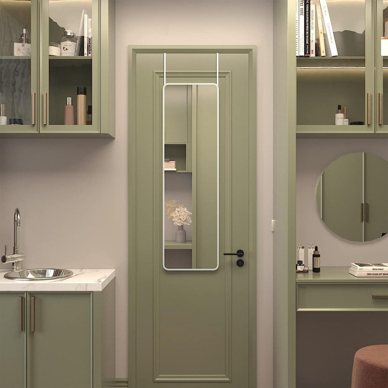 Miroir de porte argenté 47 po x 14 po