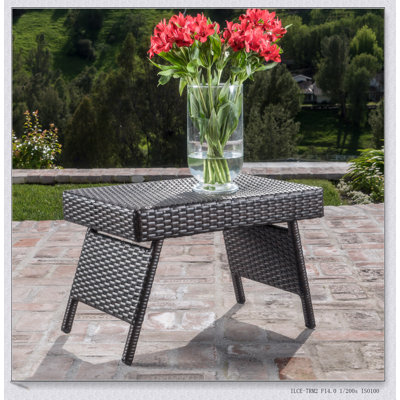 SALEM Portable Faux Rattan Wicker Snack Table, Durable And Lightweight For Outdoor Use, Perfect For Patio And Garden