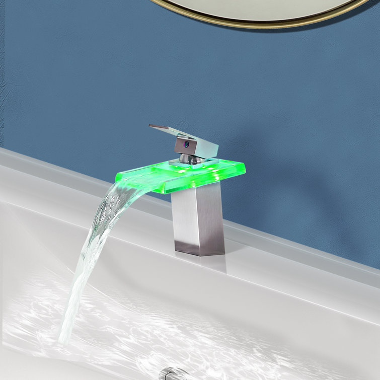 Single Hole Single Handle Bathroom Faucet With LED