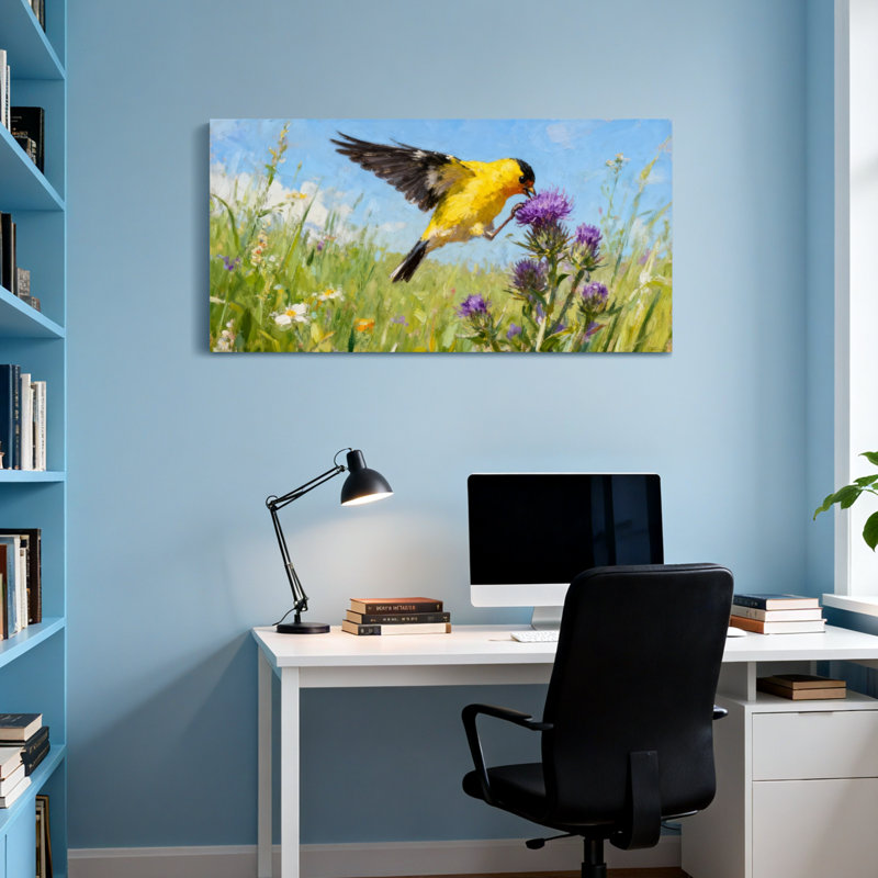 Animaux, oiseau jaune volant près de fleurs mauves, H 16 po x l 32 po