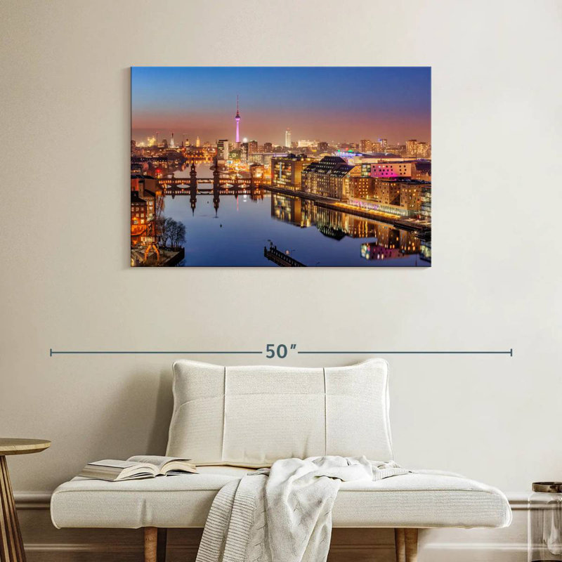 Sireci Mediaspree In Berlin, 26'' H x 39'' W