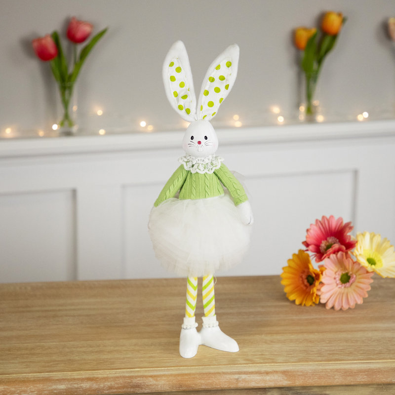 Lapin lapin ballerine debout