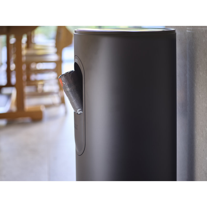Poubelle à pédale facile à pousser Joseph Joseph Arc, Noir, 2.6