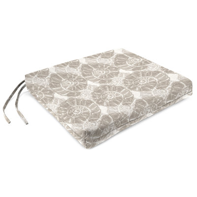 19" x 17" Outdoor Seat Cushion with Ties