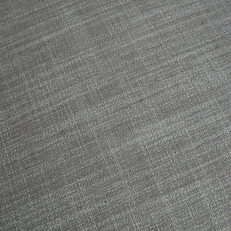 Pivot Tyler, Gris