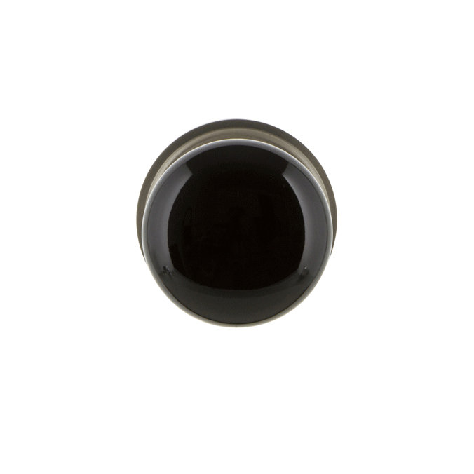 Rosette classique avec bouton de porte en porcelaine noire, Nickel satiné, 2-3/8 po