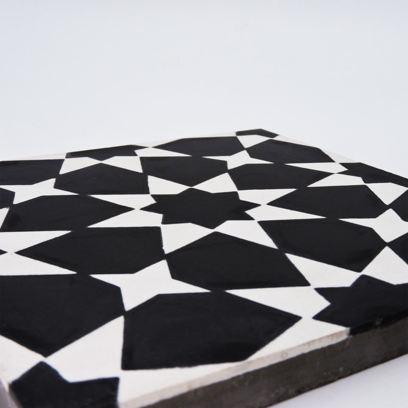 Carreau de ciment à motif pour mur et plancher de 8 po x 8 po Medina, Noir / Blanc