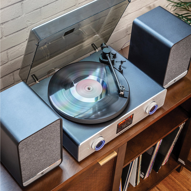 C92 Record Player With Speakers