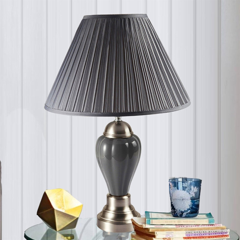Lampe de table haute 27,5 "en métal