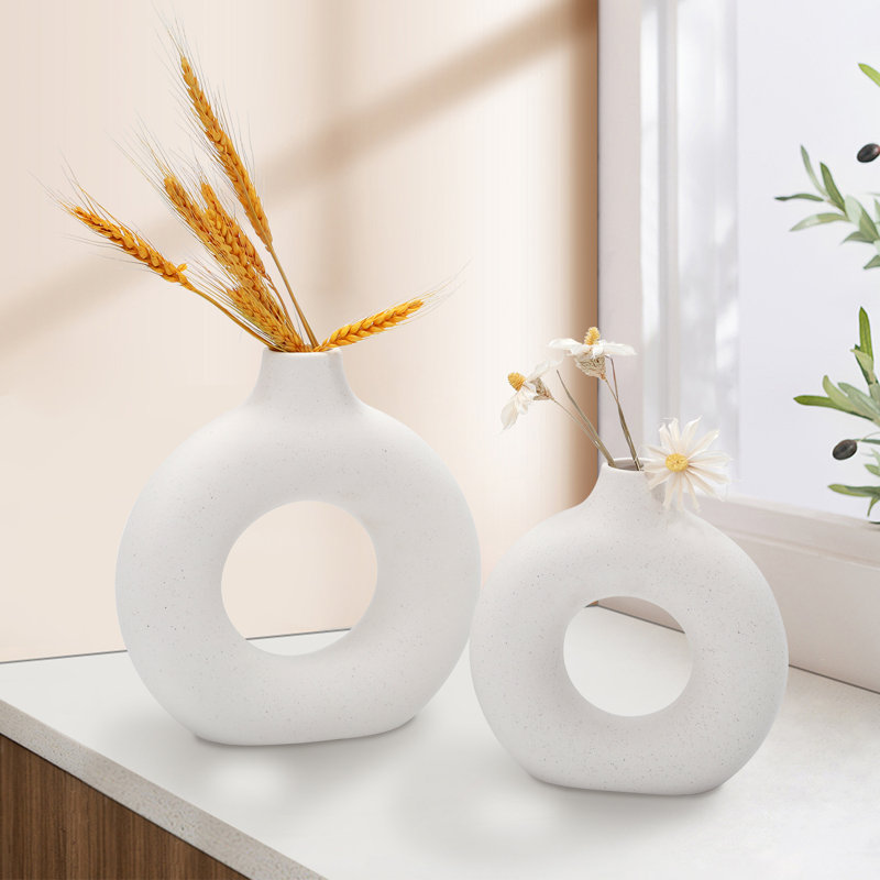 Bryelle Ceramic Table Vase, White