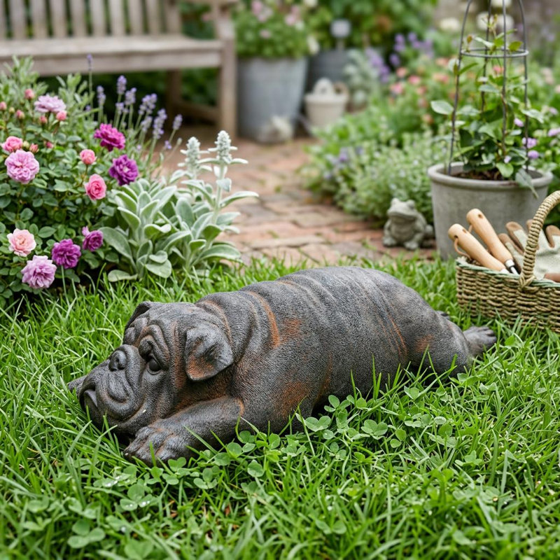 Statue d'extérieur 24 po Jianna Sleepy Bulldog