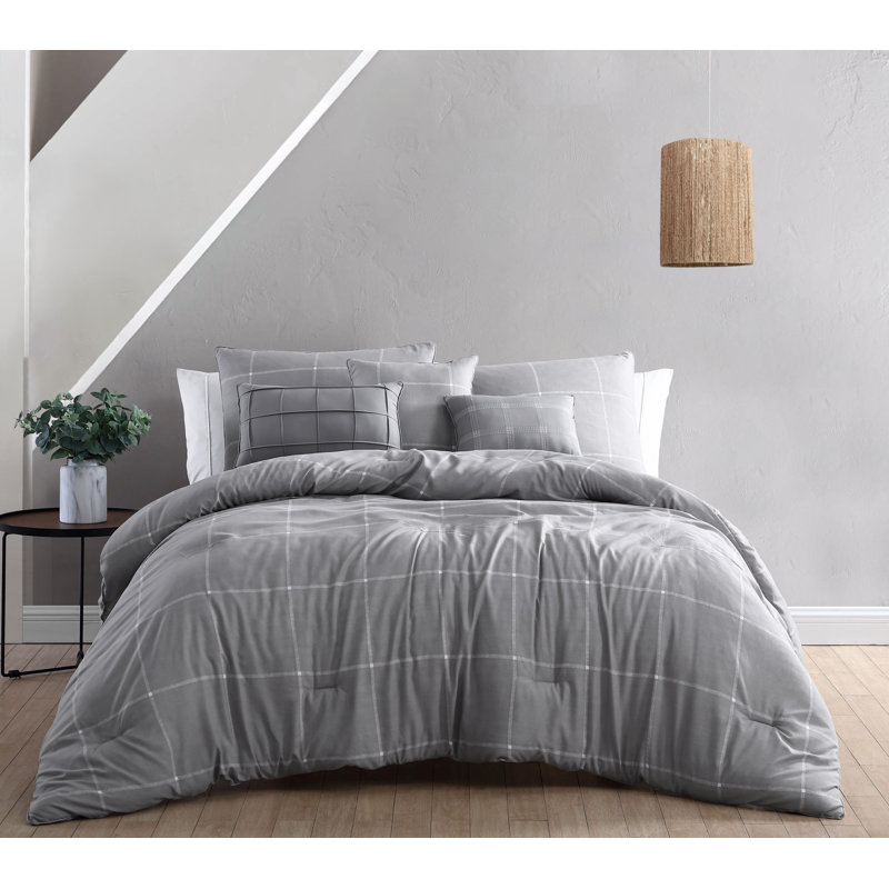 Polyester Plaid Comforter, King Comforter + 2 Shams + 3 Throw Pillows 