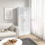 Armoire de garde-manger de style moderne avec portes à fermeture douce