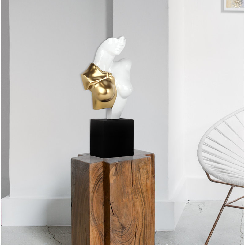 People Statue, Gold/White