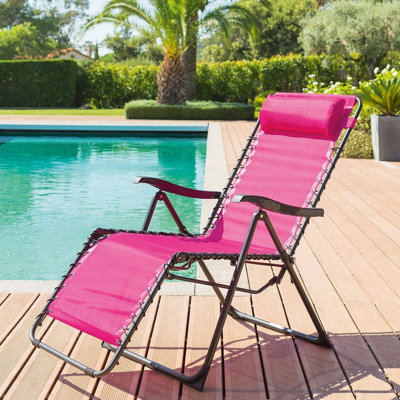 Courteney Folding Zero Gravity Chair
