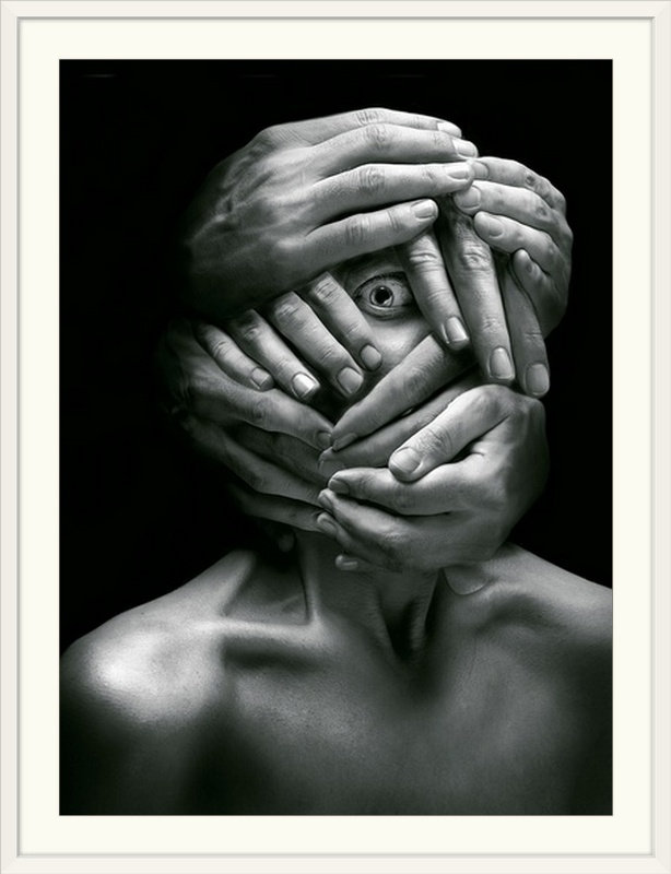 «Straub Sissent Videndi» par Angelina Goncharova - reproduction de photo, l 44 po x P 35 po x H 1 po, Cadre blanc