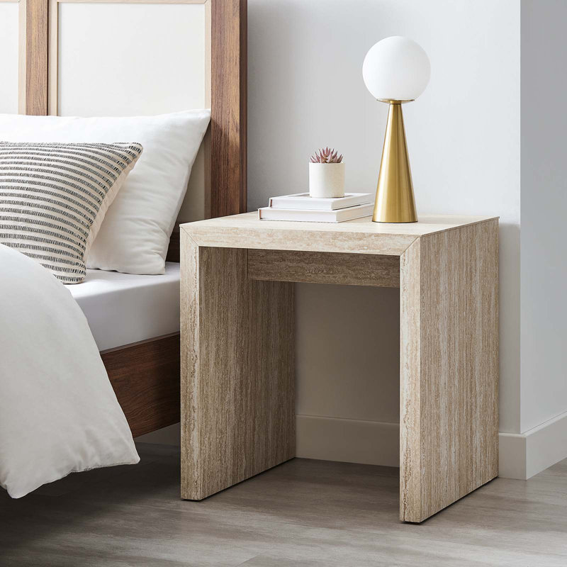Table d'appoint en faux travertin Mirella