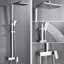 Ensemble de robinetterie de douche moderne et noire-99080476