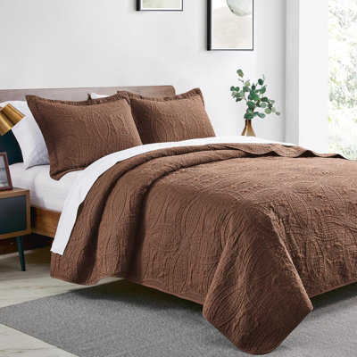 Ensemble de literie pour courtepointe très grand lit - couvre-lits bruns - édredon de lit léger - couvre-lit à motif de pièces pour toutes saisons - 3 pièces (1 courtepointe, 2 taies décoratives)
