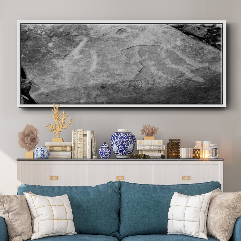 Found Textures XVII, toile encadrée de qualité supérieure - prête à être accrochée, 25" H x 37" W x 2" D