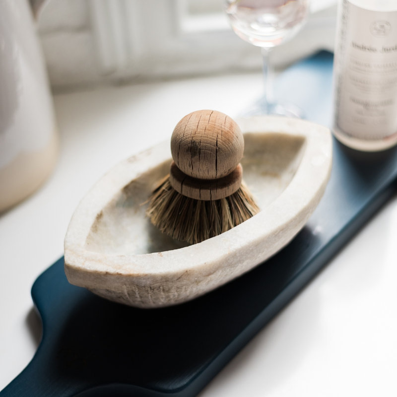 Euro Pot and Pan Brush