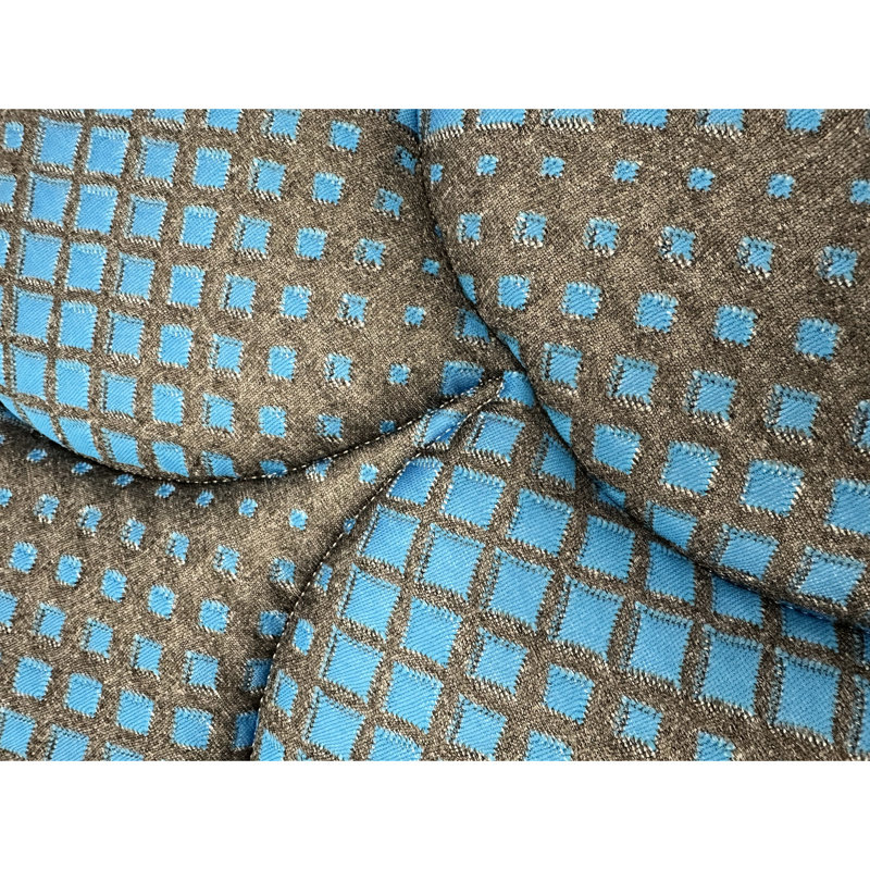 Matelas en mousse de 7 pouces en taille double avec confort moyen et noyau de soutien à haute densité, idéal pour les chambres d'amis