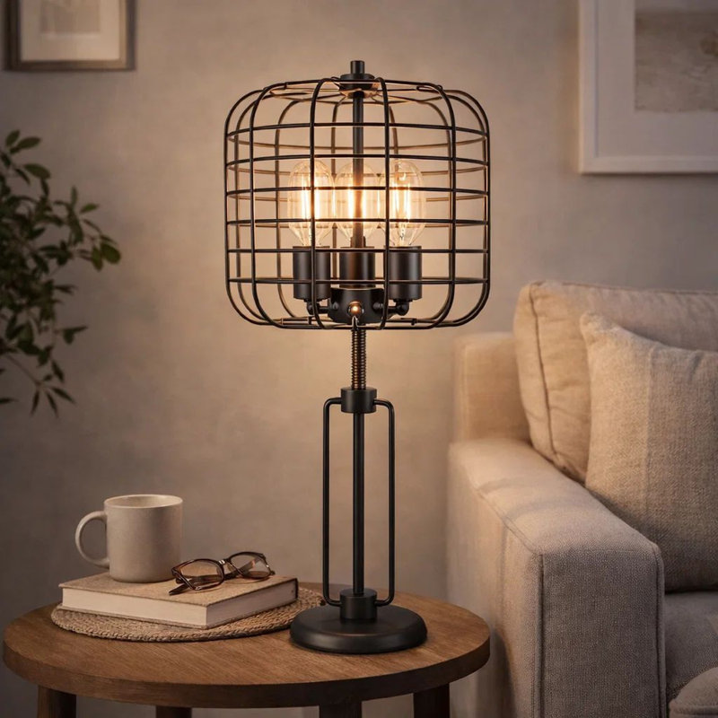 Lampe de table à 3 ampoules Emon avec port USB, abat-jour industriel en métal noir