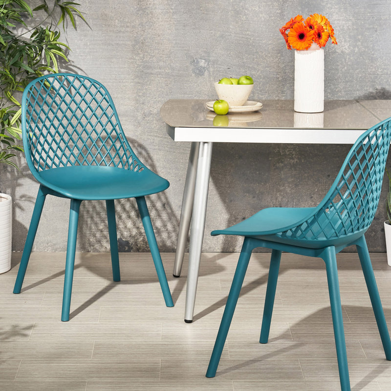 Chaise Weather Lily