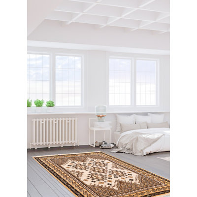Tapis crème Claflin 6 pi 7 po x 10 pi 2 po
