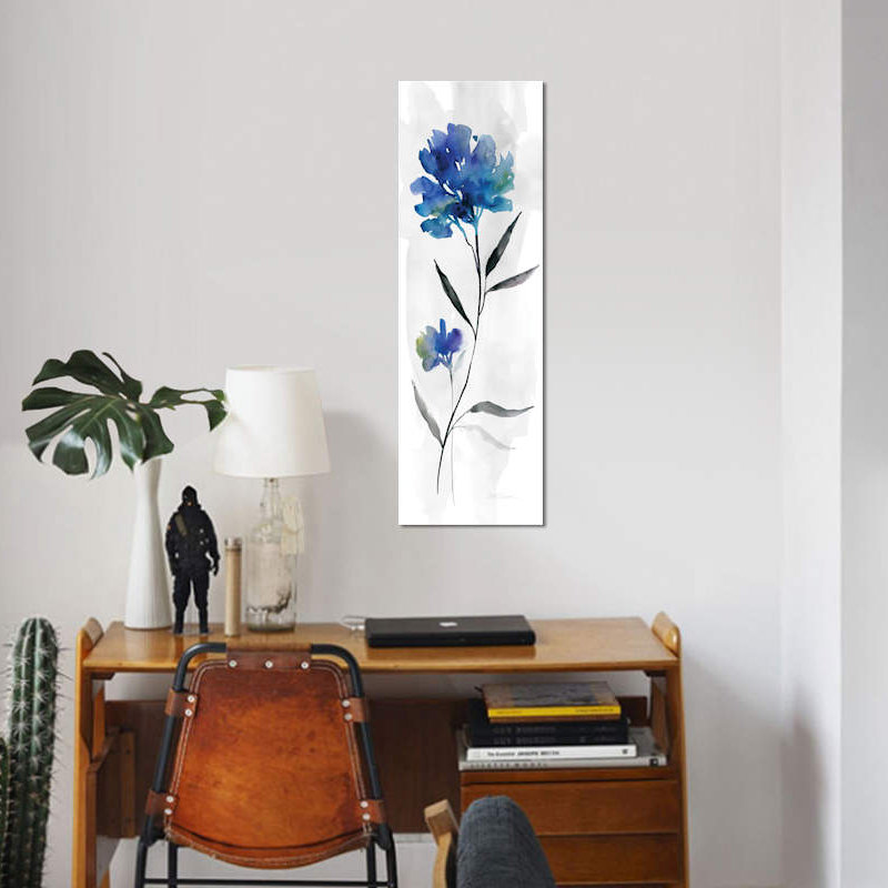 « magnifique blue ii » par carol robinson, reproduction d’impression sur toile tendue, H 48 po x l 16 po x P 1,5 po